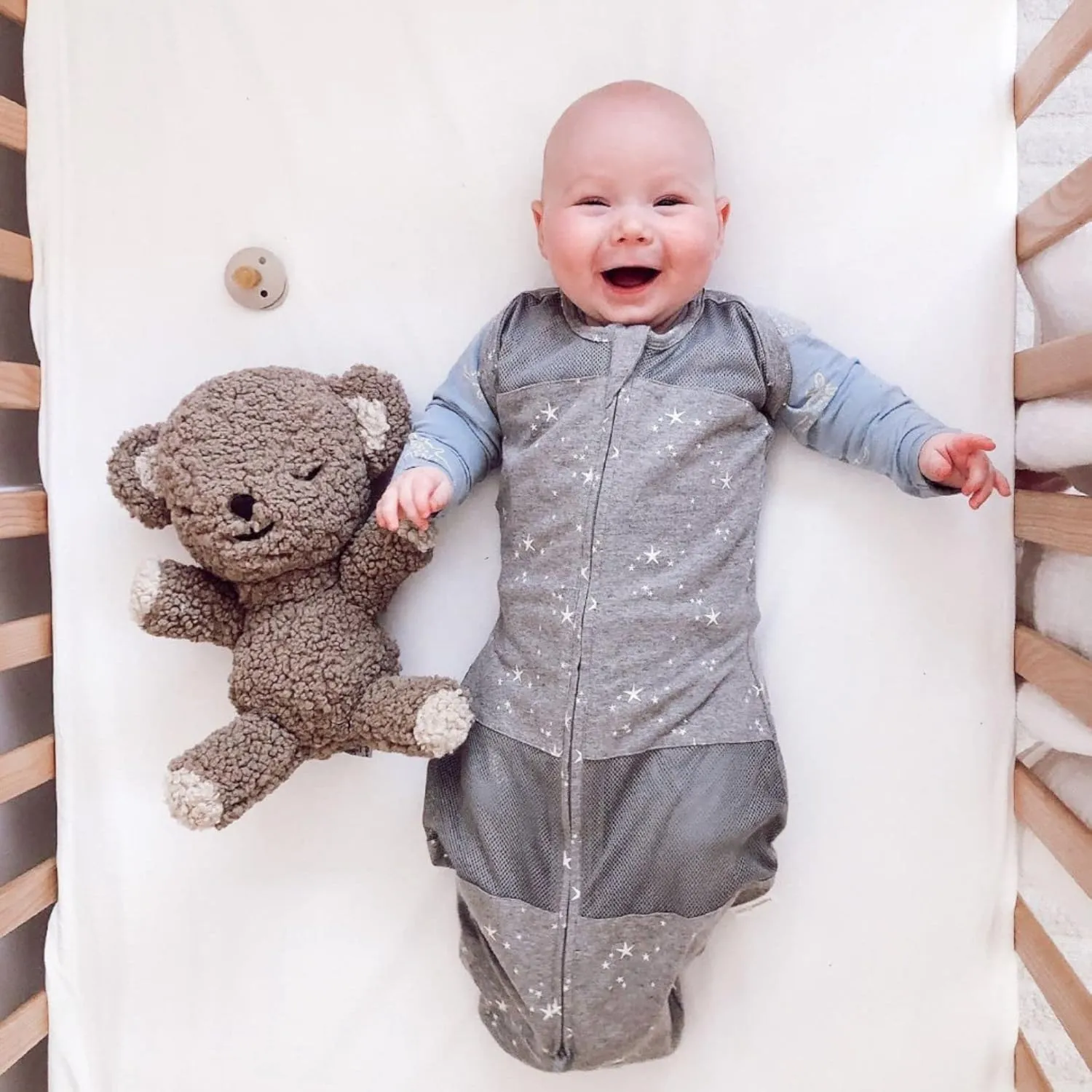 Happiest Baby Sleepea 5-Second Swaddle - 100% Organic Cotton Baby Swaddle Blanket - Doctor Designed Promotes Healthy Hip Development (Charcoal Stars, Small)
